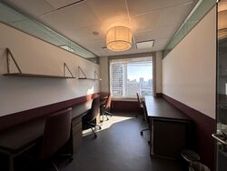Robinson 77 (D1), Office #497129801